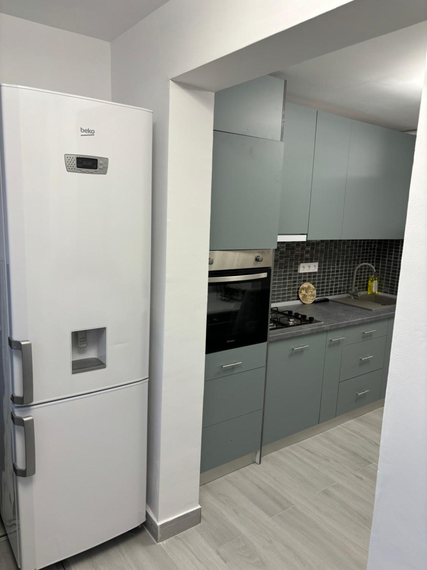 3 Camere Decomandat Bukarest Eksteriør billede