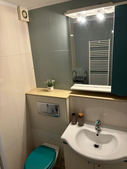 3 Camere Decomandat Bukarest Eksteriør billede