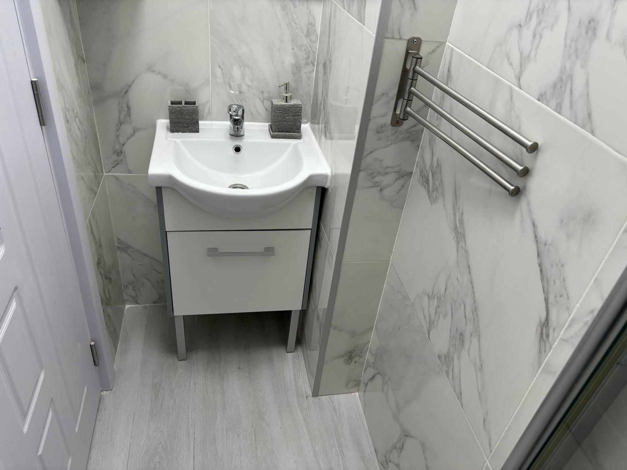 3 Camere Decomandat Bukarest Eksteriør billede